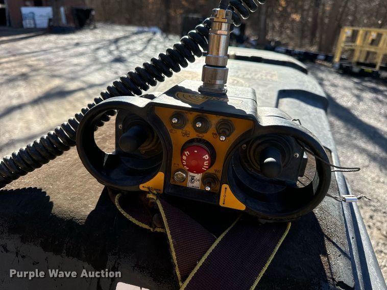 image for item EN5148 2011 Bomag BMP8500 trench compactor