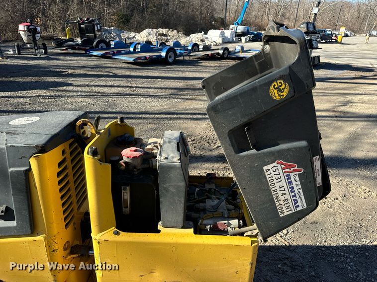 image for item EN5148 2011 Bomag BMP8500 trench compactor