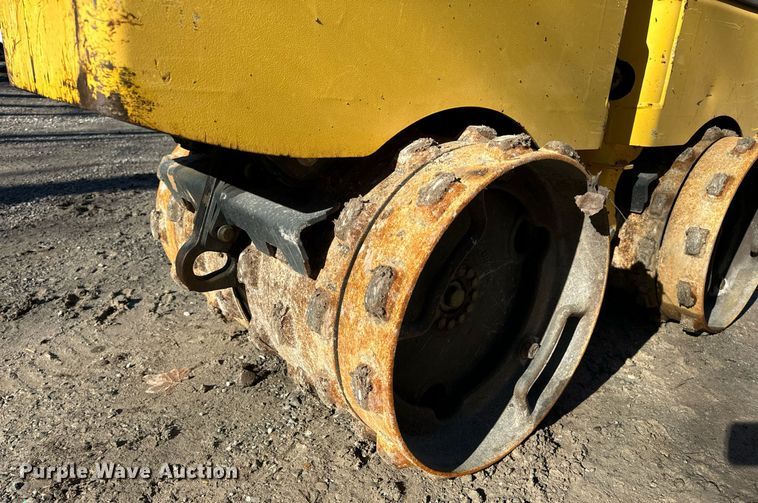 image for item EN5148 2011 Bomag BMP8500 trench compactor