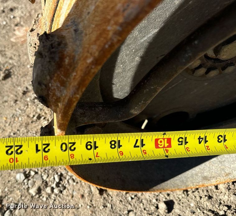 image for item EN5148 2011 Bomag BMP8500 trench compactor