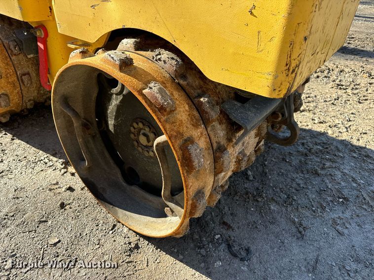 image for item EN5148 2011 Bomag BMP8500 trench compactor