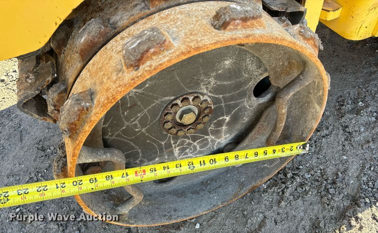 image for item EN5148 2011 Bomag BMP8500 trench compactor