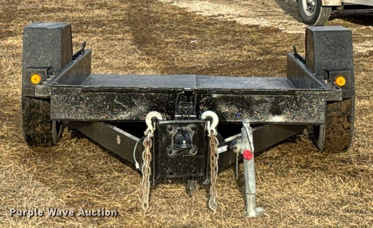 image for item EN5149 1996 Felling tilt deck utility trailer