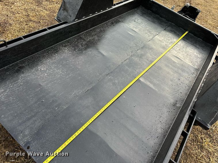 image for item EN5149 1996 Felling tilt deck utility trailer