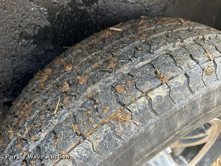 image for item EN5149 1996 Felling tilt deck utility trailer