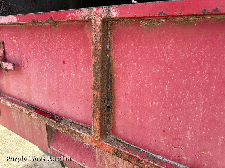 image for item EN5151 2001 Ford F550 Super Duty chipper truck