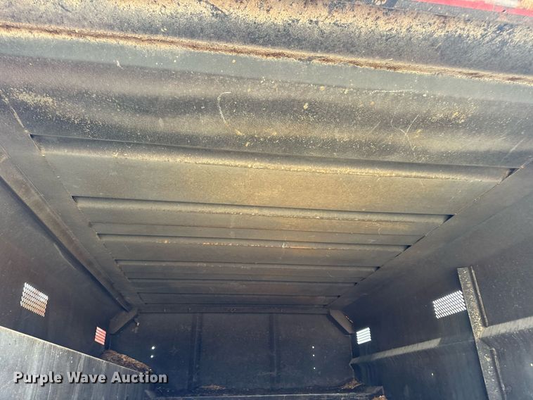 image for item EN5151 2001 Ford F550 Super Duty chipper truck