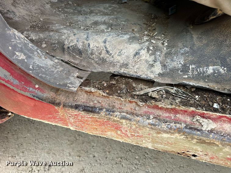 image for item EN5151 2001 Ford F550 Super Duty chipper truck