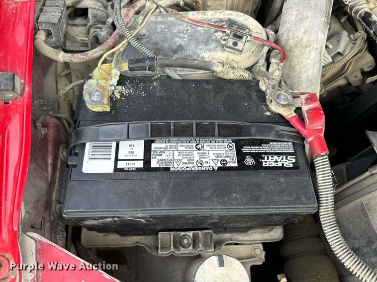 image for item EN5156 2006 Ford F550 Super Duty chipper truck