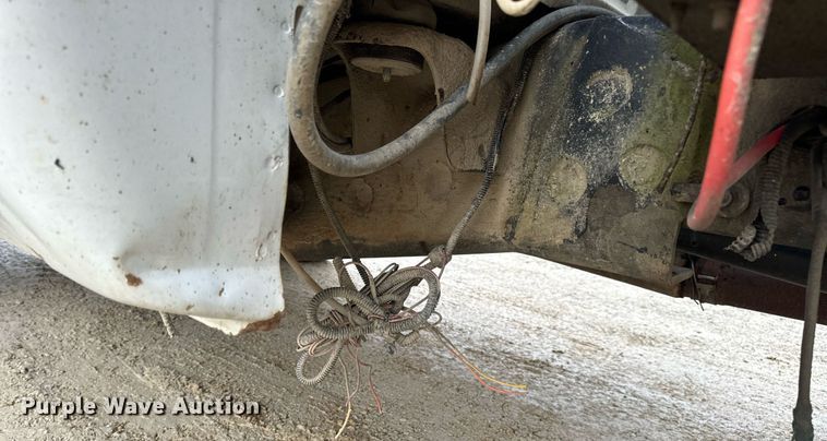 image for item EN5157 2003 Ford F550 Super Duty chipper truck