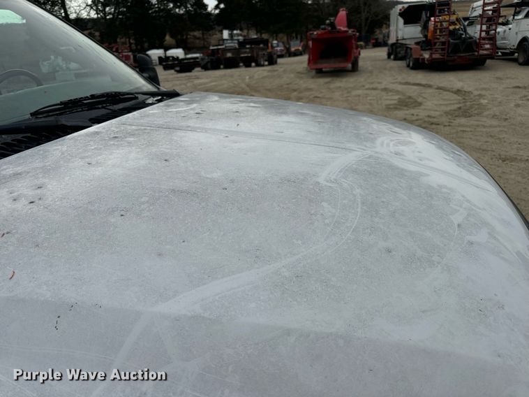 image for item EN5157 2003 Ford F550 Super Duty chipper truck