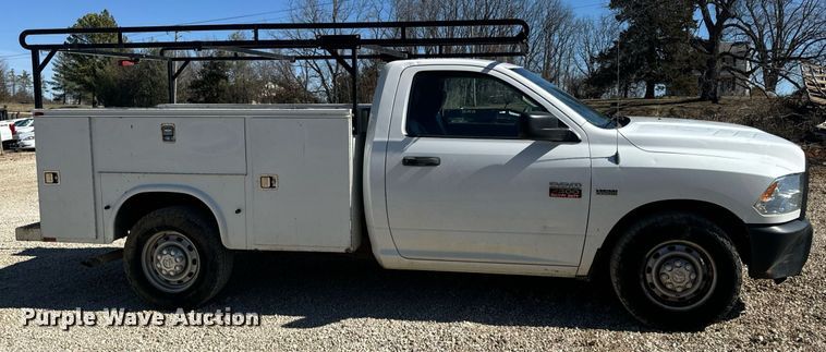 image for item EN5176 2012 Dodge Ram 2500 utility bed pickup truck