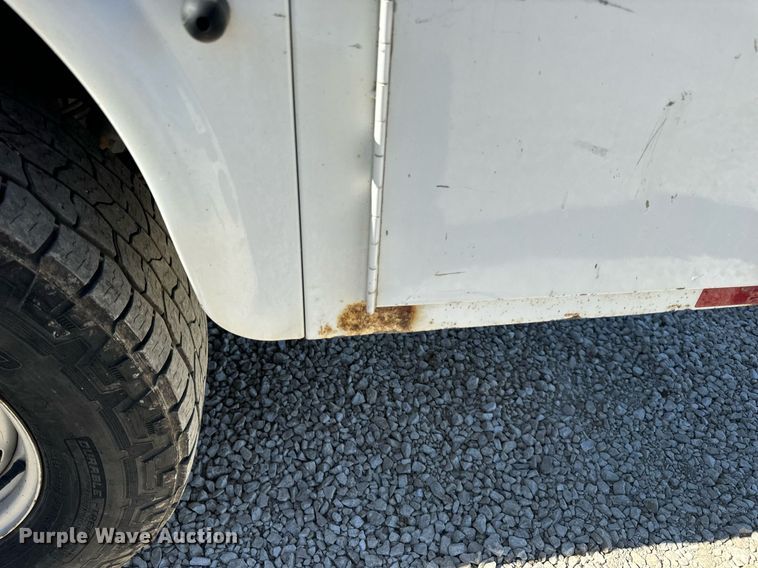 image for item EN5176 2012 Dodge Ram 2500 utility bed pickup truck