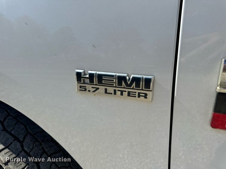 image for item EN5176 2012 Dodge Ram 2500 utility bed pickup truck