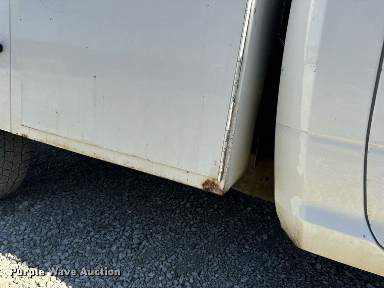 image for item EN5176 2012 Dodge Ram 2500 utility bed pickup truck