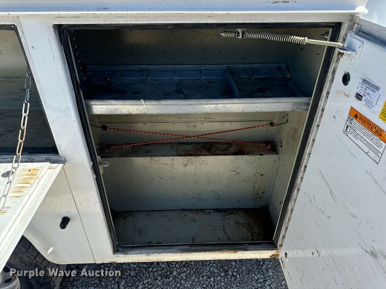 image for item EN5176 2012 Dodge Ram 2500 utility bed pickup truck