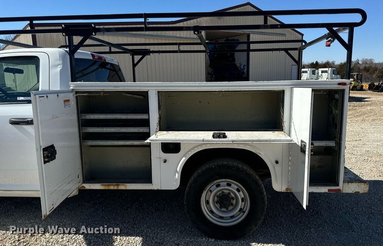 image for item EN5176 2012 Dodge Ram 2500 utility bed pickup truck