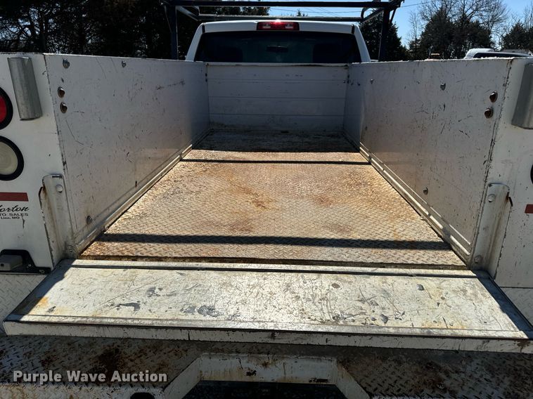 image for item EN5176 2012 Dodge Ram 2500 utility bed pickup truck