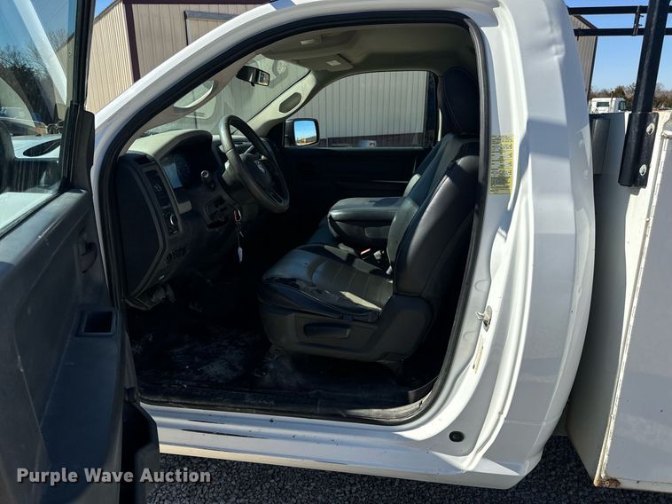 image for item EN5176 2012 Dodge Ram 2500 utility bed pickup truck