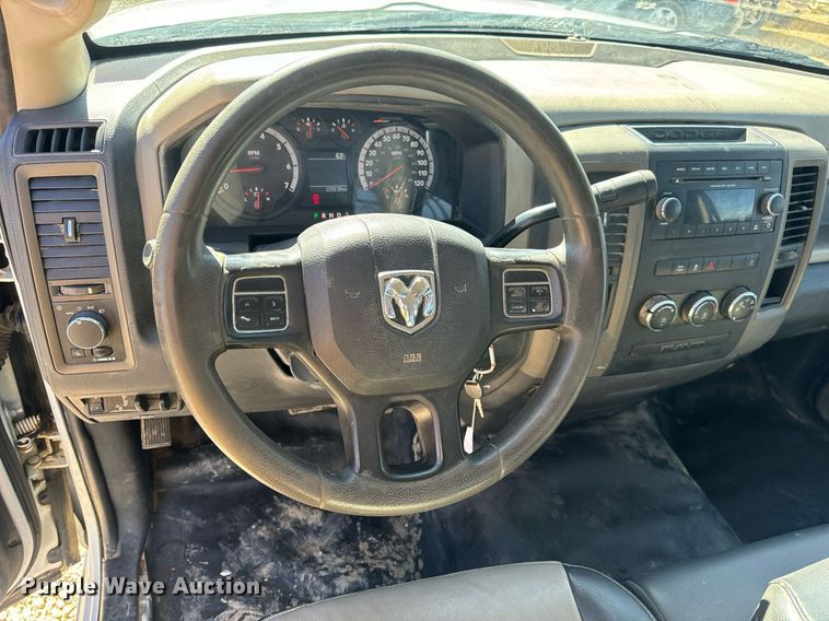 image for item EN5176 2012 Dodge Ram 2500 utility bed pickup truck