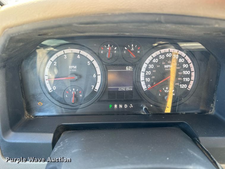 image for item EN5176 2012 Dodge Ram 2500 utility bed pickup truck