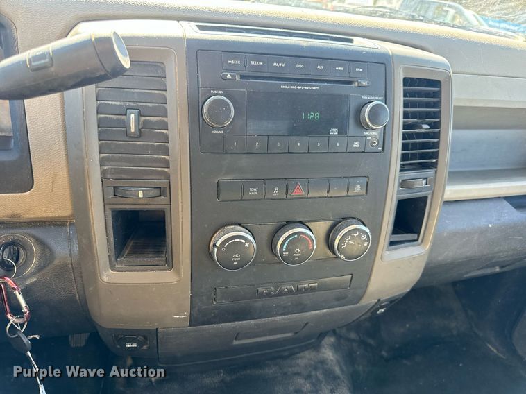 image for item EN5176 2012 Dodge Ram 2500 utility bed pickup truck