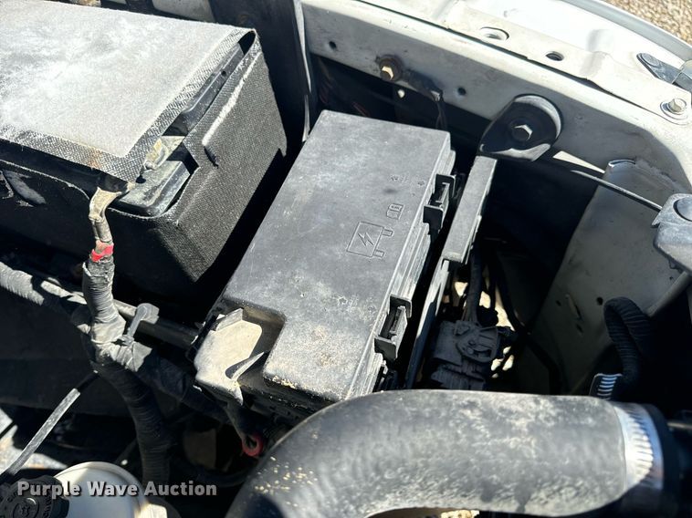 image for item EN5176 2012 Dodge Ram 2500 utility bed pickup truck