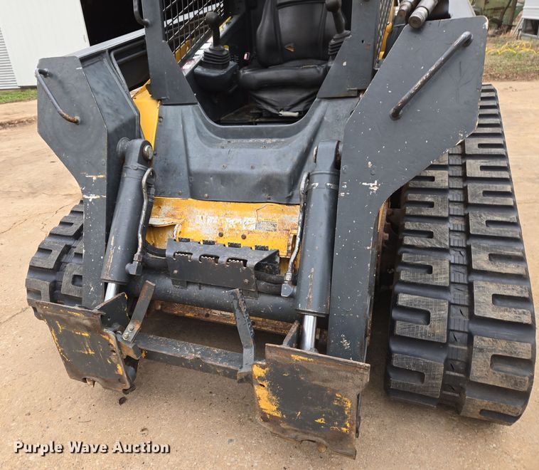 image for item EN8686 2011 John Deere 329D tracked skid steer loader