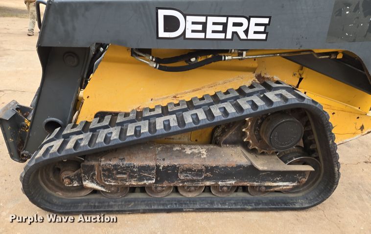 image for item EN8686 2011 John Deere 329D tracked skid steer loader