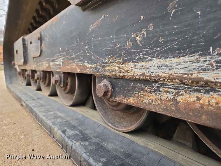 image for item EN8686 2011 John Deere 329D tracked skid steer loader