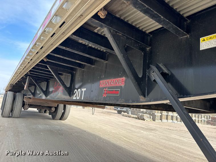 image for item EQ1009 2016 Fontaine HCICF12WSA flatbed trailer