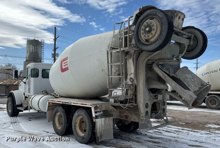 image for item EQ1035 2007 Kenworth W900 ready mix truck