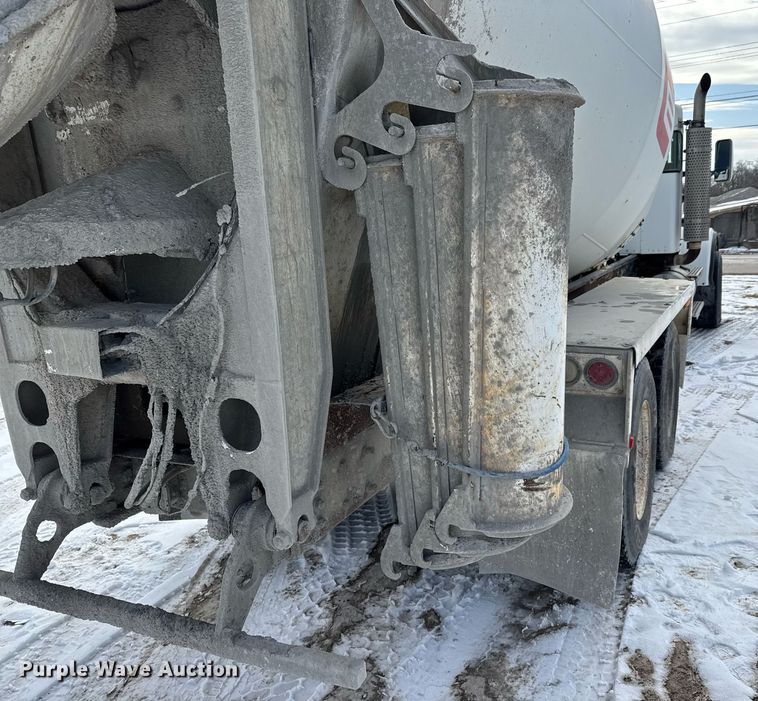 image for item EQ1035 2007 Kenworth W900 ready mix truck