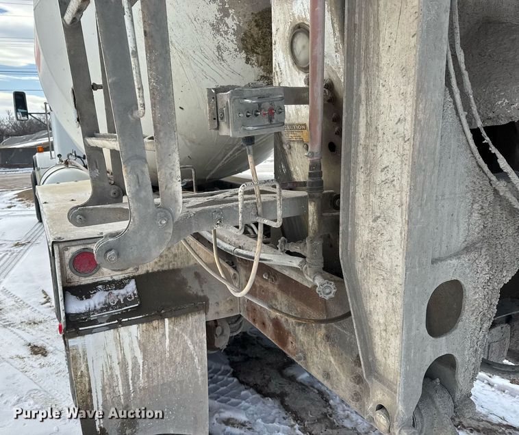 image for item EQ1035 2007 Kenworth W900 ready mix truck