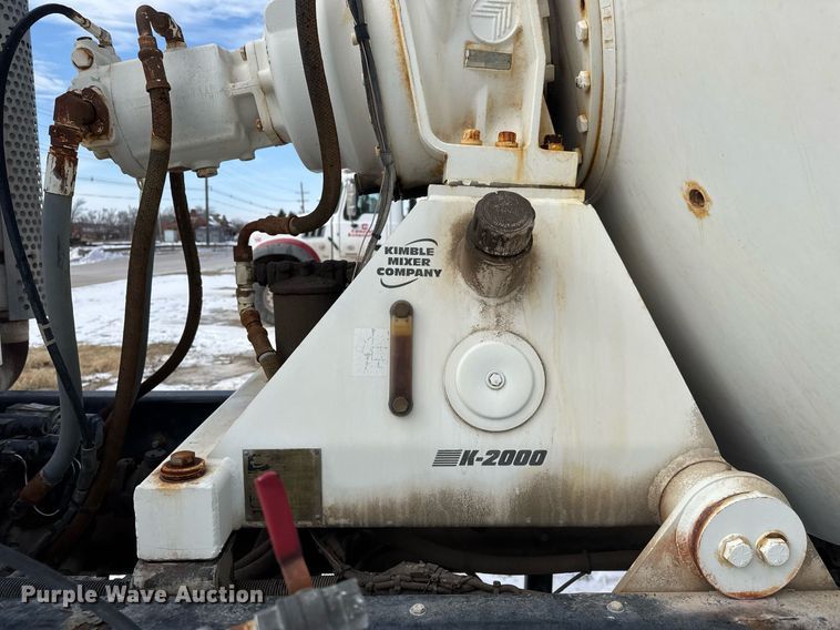 image for item EQ1035 2007 Kenworth W900 ready mix truck