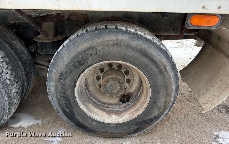 image for item EQ1035 2007 Kenworth W900 ready mix truck