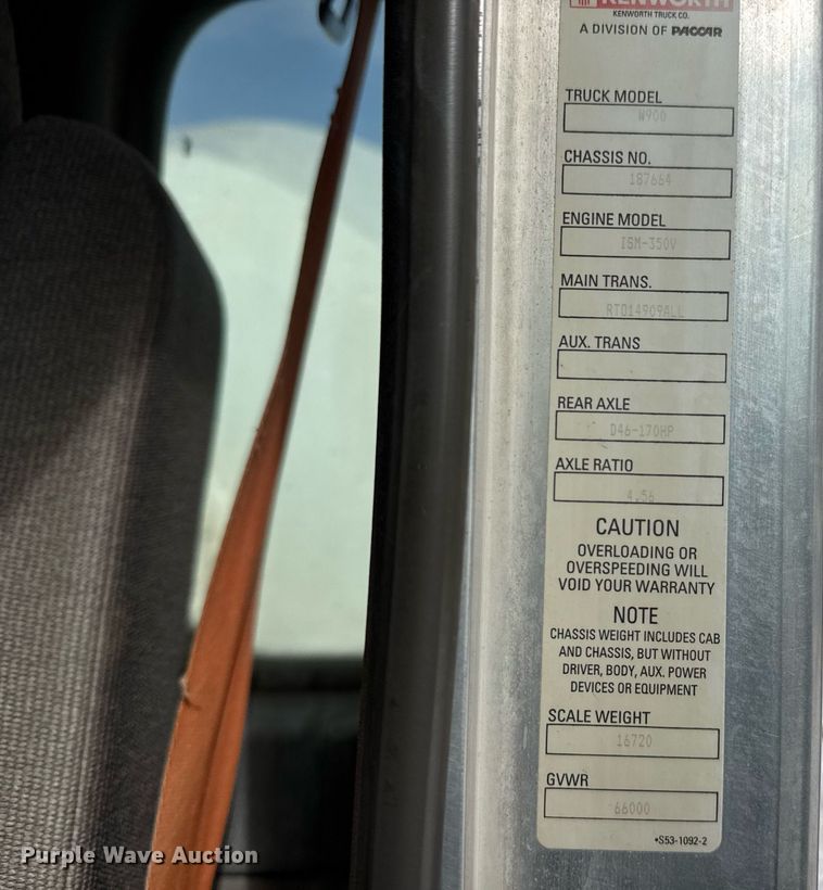 image for item EQ1035 2007 Kenworth W900 ready mix truck