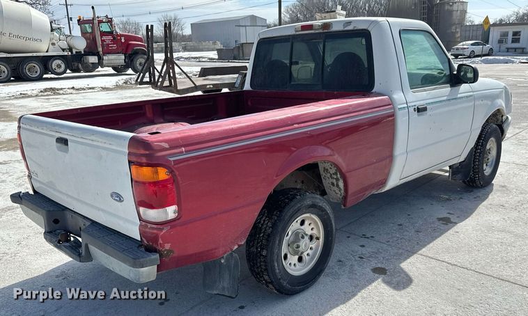 image for item EQ1036 1998 Ford Ranger pickup truck