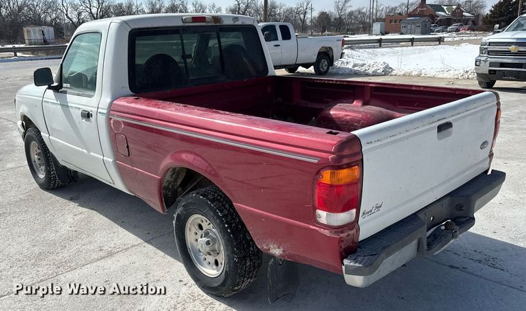 image for item EQ1036 1998 Ford Ranger pickup truck