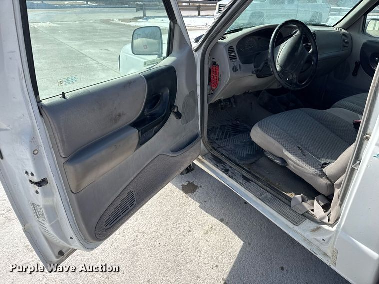 image for item EQ1036 1998 Ford Ranger pickup truck