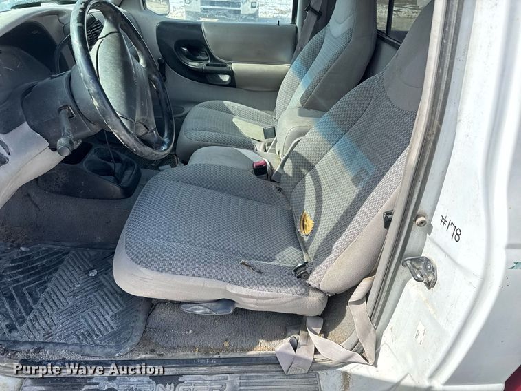 image for item EQ1036 1998 Ford Ranger pickup truck