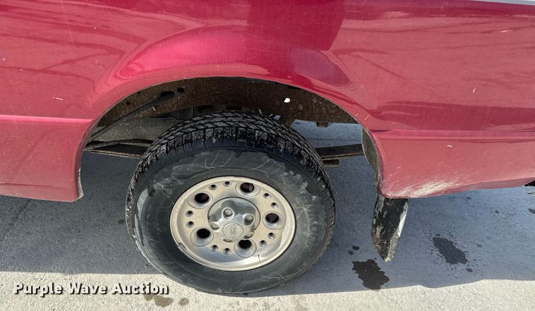 image for item EQ1036 1998 Ford Ranger pickup truck