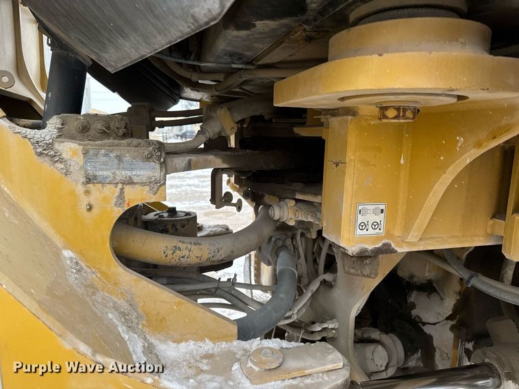 image for item EQ1037 2004 Caterpillar 972G wheel loader