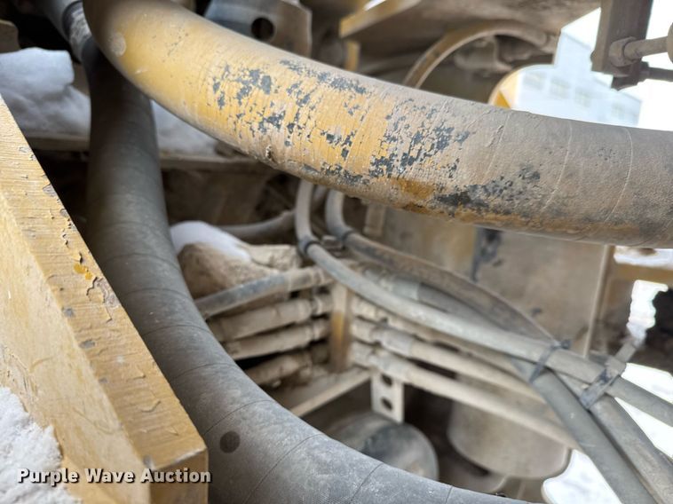 image for item EQ1037 2004 Caterpillar 972G wheel loader