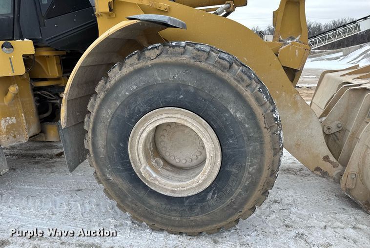 image for item EQ1037 2004 Caterpillar 972G wheel loader
