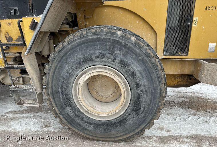 image for item EQ1037 2004 Caterpillar 972G wheel loader