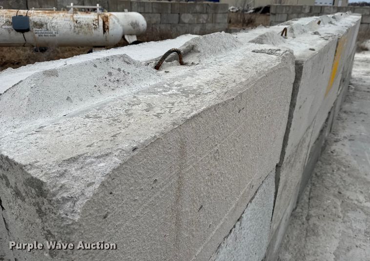 image for item EQ1047 (24) concrete edge bunker blocks 