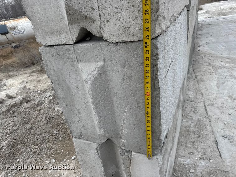 image for item EQ1047 (24) concrete edge bunker blocks 