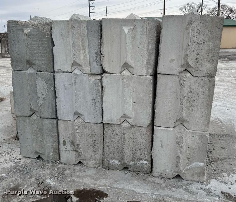 image for item EQ1055 (24) concrete edge bunker blocks 