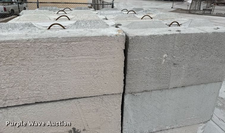 image for item EQ1055 (24) concrete edge bunker blocks 
